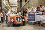 FEATURE - Mille Miglia: Das jährliche Oldtimer Rennen in Rom