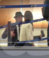 EXKLUSIV - Pippa Middleton und Eheman James Matthews auf dem Weg in die Flitterwochen