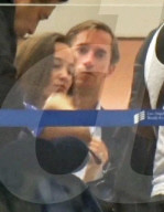 EXKLUSIV - Pippa Middleton und Eheman James Matthews auf dem Weg in die Flitterwochen