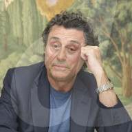 PORTRAIT - Ian McShane