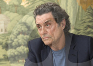 PORTRAIT - Ian McShane