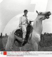 PEOPLE - Roger Moore ist im Alter von 89 Jahren gestorben 