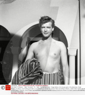 PEOPLE - Roger Moore ist im Alter von 89 Jahren gestorben 
