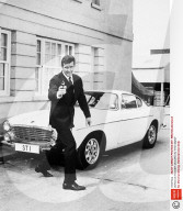 PEOPLE - Roger Moore ist im Alter von 89 Jahren gestorben 