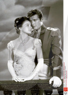 PEOPLE - Roger Moore ist im Alter von 89 Jahren gestorben 