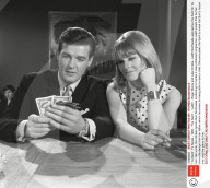 PEOPLE - Roger Moore ist im Alter von 89 Jahren gestorben 