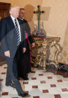 NEWS - Rom: Die Trumps zu Besuch bei Papst Franziskus