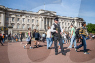 NEWS - Anschlag in Manchester: Sicherheitsvorkehrungen bei Buckingham Palast in London
