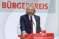 NEWS - Berlin:  Can Dundar erhält den Gustav Heinemann Bürgerpreis