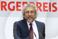 NEWS - Berlin:  Can Dundar erhält den Gustav Heinemann Bürgerpreis