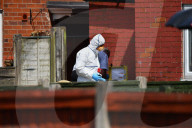 NEWS - Anschlag in Manchester: Die Polizei untersucht das Haus des Attentäters