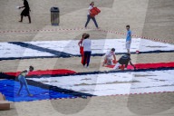 NEWS - Gemälde aus Handtüchern nach Piet Mondriaan am Strand von Scheveningen 