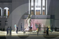 NEWS - Bangladesch: Justitia-Statue auf Druck radikaler Islamisten abgebaut 