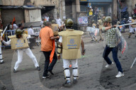 NEWS - Indien: Heftige Auseinandersetzungen in Kolkata