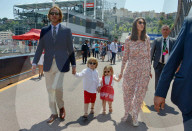 PEOPLE - Grand Pix von Monaco: Andrea Casiraghi entzückt mit Tatiana und den Kidies