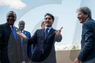 NEWS - G7 in Taormina: Posieren für das Gruppenbild