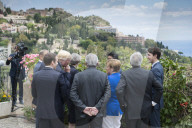 NEWS - G7 in Taormina: Posieren für das Gruppenbild