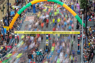 NEWS - Grossbritannien: Sicherheitsaufkommen beim M'anchester Run' 
