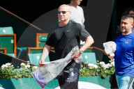 PEOPLE - Roland Garros: Andre Agassi zurück im Tenniszirkus