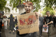 NEWS - Protest in London gegen Fuchsjagd