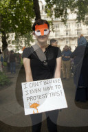 NEWS - Protest in London gegen Fuchsjagd