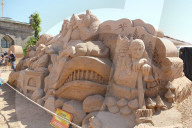 FEATURE - Sandskulpturen Festival in St. Petersburg