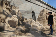 FEATURE - Sandskulpturen Festival in St. Petersburg
