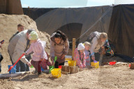 FEATURE - Sandskulpturen Festival in St. Petersburg