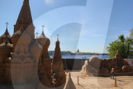 FEATURE - Sandskulpturen Festival in St. Petersburg