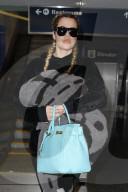 PEOPLE - "Duckmouth" - Hat sich Khloe Kardashian die Lippen aufgespritzt?
