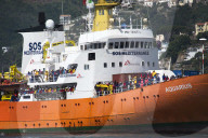 NEWS - Italien: Ankunft von Flüchtlingen in Salerno