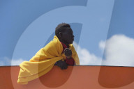 NEWS - Italien: Ankunft von Flüchtlingen in Salerno