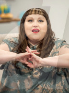 PEOPLE - Beth Ditto in der "Lorraine" TV-Show