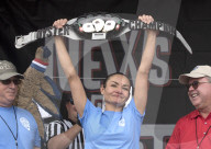 FEATURE - Austern-Essen um die Wette in New Orleans