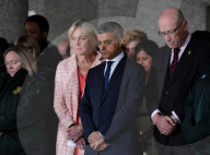 NEWS - Terror in London: Schweigeminute für die Opfer