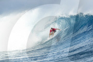 FEATURE - Surfwettbewerb Outerknown Fiji Pro