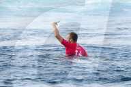 FEATURE - Surfwettbewerb Outerknown Fiji Pro