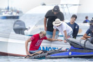 FEATURE - Surfwettbewerb Outerknown Fiji Pro