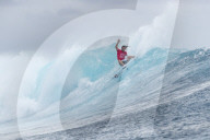 FEATURE - Surfwettbewerb Outerknown Fiji Pro