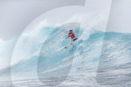FEATURE - Surfwettbewerb Outerknown Fiji Pro