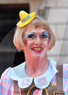 PEOPLE - Promis an der Royal Academy of Arts Summer Exhibition