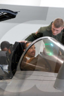 NEWS - Frankreich: Premierminister Edouard Philippe besucht den Luftwaffenstützpunkt in Saint-Dizier