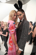 PEOPLE - Moschino Menswear & Women's Collection: Buntes Treiben Backstage