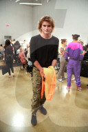PEOPLE - Moschino Menswear & Women's Collection: Buntes Treiben Backstage