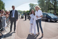 NEWS - Parlamentswahlen in Frankreich: Brigitte und Emmanuel Macron geben ihre Stimme 