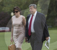 NEWS - Melania und Sohn Barron sind ins Weisse Haus gezogen