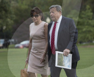 NEWS - Melania und Sohn Barron sind ins Weisse Haus gezogen