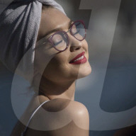 PEOPLE - Gigi Hadid posiert für 'Vogue Eyewear’s'