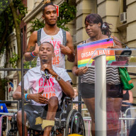 NEWS - Orlando gedenkt den Opfern der Massakers vor einem Jahr