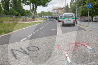 NEWS - Berlin: Aktivisten blockieren den G20-Afrika Gipfel 